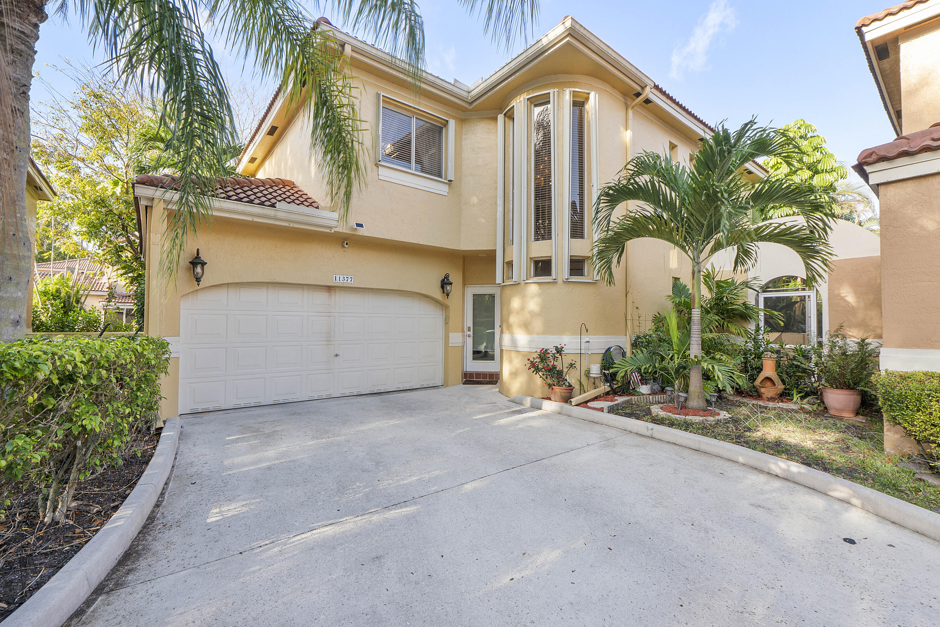 11377 Lakeview Dr - 11377 Lakeview Dr, Coral Springs, FL 33071 Luxury Property | Jose Angel Pina