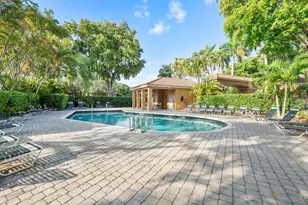 11377 Lakeview Dr, Coral Springs, FL 33071 - Photo 39