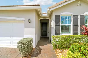 2011 NW Golden Oak Trail, Jensen Beach, FL 34957 - Photo 3