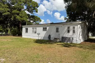 5924 NE 4th Ln, Okeechobee, FL 34974 - Photo 9
