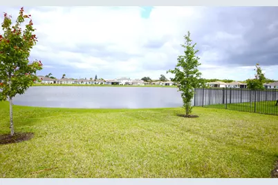 517 Cherimoya Street, Fort Pierce, FL 34981 - Photo 3