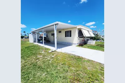 42 SE Spanish Way, Port Saint Lucie, FL 34952 - Photo 3