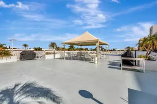 301 Lake Shore Dr, Lake Park, FL 33403 - Photo 33