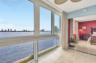 301 Lake Shore Dr, Lake Park, FL 33403 - Photo 15