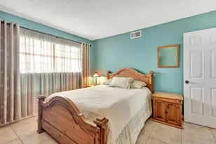 301 Lake Shore Dr, Lake Park, FL 33403 - Photo 27