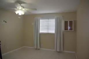 117 Golden River Dr, West Palm Beach, FL 33411 - Photo 17
