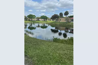 117 Golden River Drive, West Palm Beach, FL 33411 - Photo 9