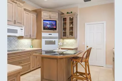 8327 Jimmy Buffett Mem Highway, Melbourne Beach, FL 32951 - Photo 23