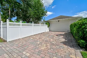 2672 E Community Dr, Jupiter, FL 33458 - Photo 59