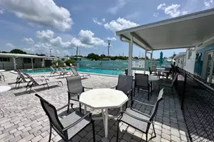 2023 St Lucie Blvd, Fort Pierce, FL 34946 - Photo 3