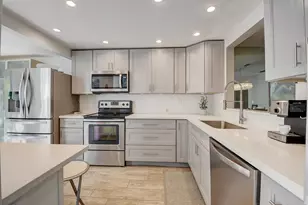 6595 Parkview Dr, Boca Raton, FL 33433 - Photo 11