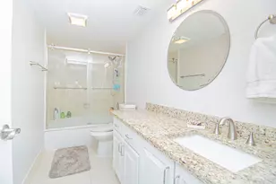 2202 S Cypress Bend Dr, Pompano Beach, FL 33069 - Photo 27