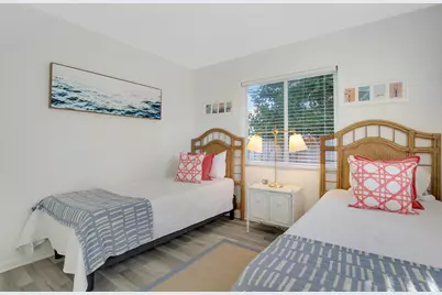 157 E 25th Street, Riviera Beach, FL 33404 - Photo 15