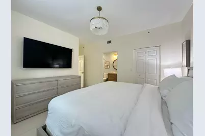 630 S Sapodilla Avenue #110, West Palm Beach, FL 33401 - Photo 17