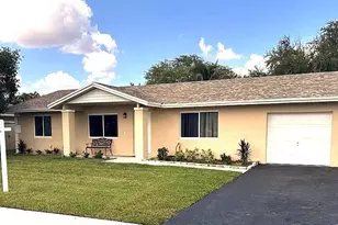 12541 SW 10th Ct, Davie, FL 33325 - Photo 1