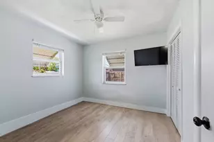 102 SE El Sito Ct, Port Saint Lucie, FL 34983 - Photo 21