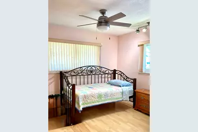 133 NW 10th Court, Boynton Beach, FL 33426 - Photo 11