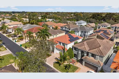 1055 NW 117th Avenue, Coral Springs, FL 33071 - Photo 7
