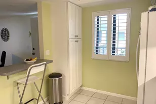 1202 S Lake Dr, Lantana, FL 33462 - Photo 9