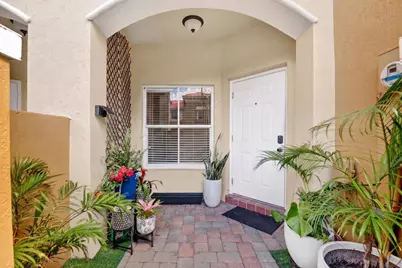 173 Lake Monterey Circle, Boynton Beach, FL 33426 - Photo 3