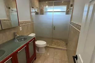 8917 SW Grand Canal Dr, Miami, FL 33174 - Photo 17