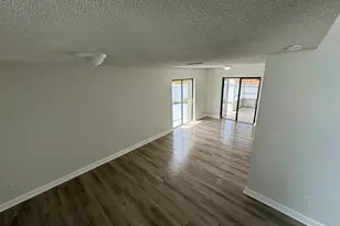 8917 SW Grand Canal Dr, Miami, FL 33174 - Photo 9