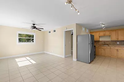 615 NE 7th Avenue #4, Boynton Beach, FL 33435 - Photo 7