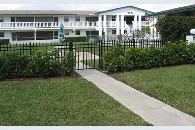 1621 NW 46th Avenue #101, Lauderhill, FL 33313 - Photo 15