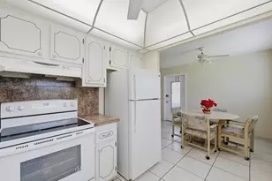 724 Flanders P, Delray Beach, FL 33484 - Photo 19