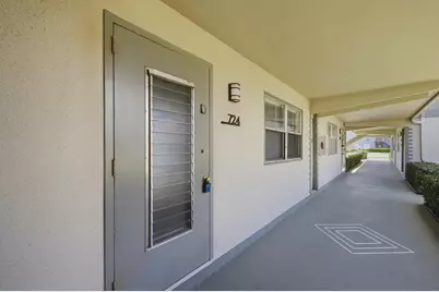 724 Flanders P, Delray Beach, FL 33484 - Photo 3