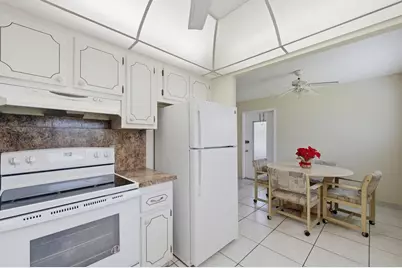 724 Flanders P, Delray Beach, FL 33484 - Photo 19