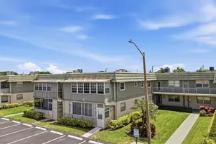 724 Flanders P, Delray Beach, FL 33484 - Photo 27