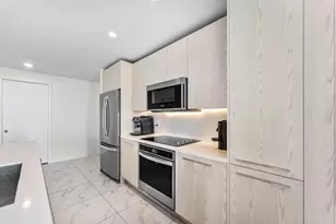 2000 Metropica Wy, Sunrise, FL 33323 - Photo 5