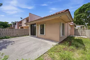 20615 NE 7th Ct, Miami, FL 33179 - Photo 25