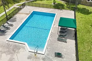 20615 NE 7th Ct, Miami, FL 33179 - Photo 33