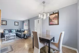 376 Saxony H, Delray Beach, FL 33446 - Photo 17