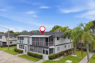 376 Saxony H, Delray Beach, FL 33446 - Photo 3
