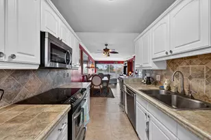 3411 Spanish Trail, Delray Beach, FL 33483 - Photo 9