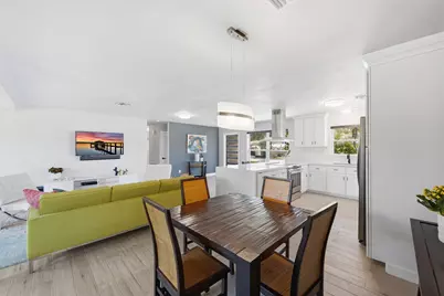 4441 NE 15th Avenue, Oakland Park, FL 33334 - Photo 13
