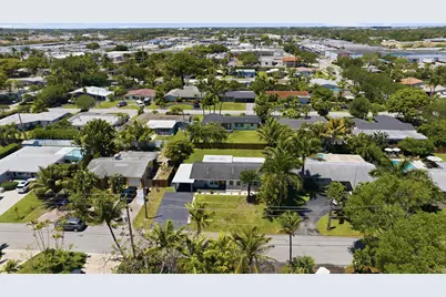 4441 NE 15th Avenue, Oakland Park, FL 33334 - Photo 31