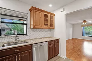 2541 N Carambola Circle, Coconut Creek, FL 33066 - Photo 17