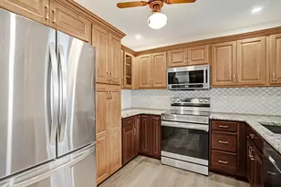 2541 N Carambola Circle, Coconut Creek, FL 33066 - Photo 15