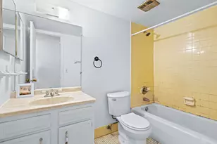 825 NW 13th St, Boca Raton, FL 33486 - Photo 23