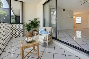 825 NW 13th St, Boca Raton, FL 33486 - Photo 3