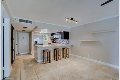 2314 S Cypress Bend Drive #Unit 313, Pompano Beach, FL 33069 - Photo 5