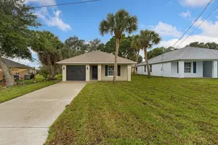 225 12th St SW, Vero Beach, FL 32962 - Photo 3
