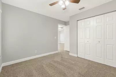 225 12th Street SW, Vero Beach, FL 32962 - Photo 23