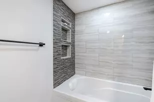 6096 Huntwick Terrace, Delray Beach, FL 33484 - Photo 27