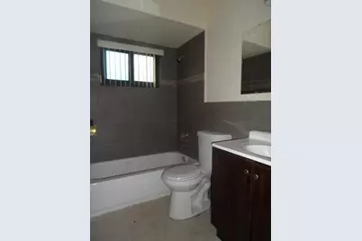 2724 SW 46th Street # 2, Fort Lauderdale, FL 33312 - Photo 9