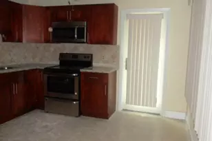 2724 SW 46th St, Fort Lauderdale, FL 33312 - Photo 5